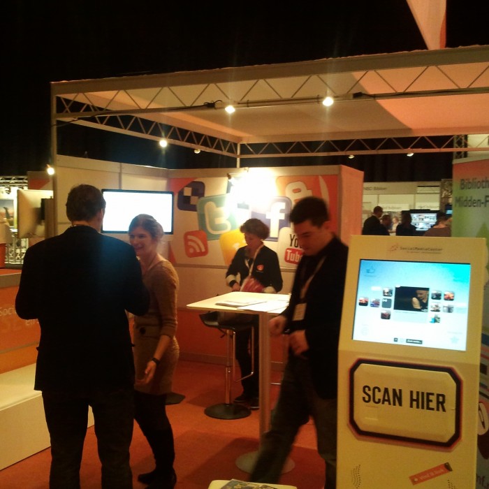 Met SocialMediaCaster op #b2d11