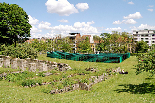 Openluchtbibliotheek in Gentse wijngaard
